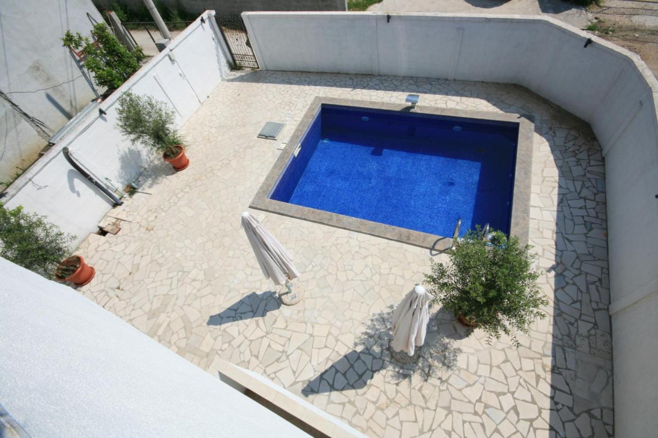 Apartmani Srdanovic ติวัต ภายนอก รูปภาพ