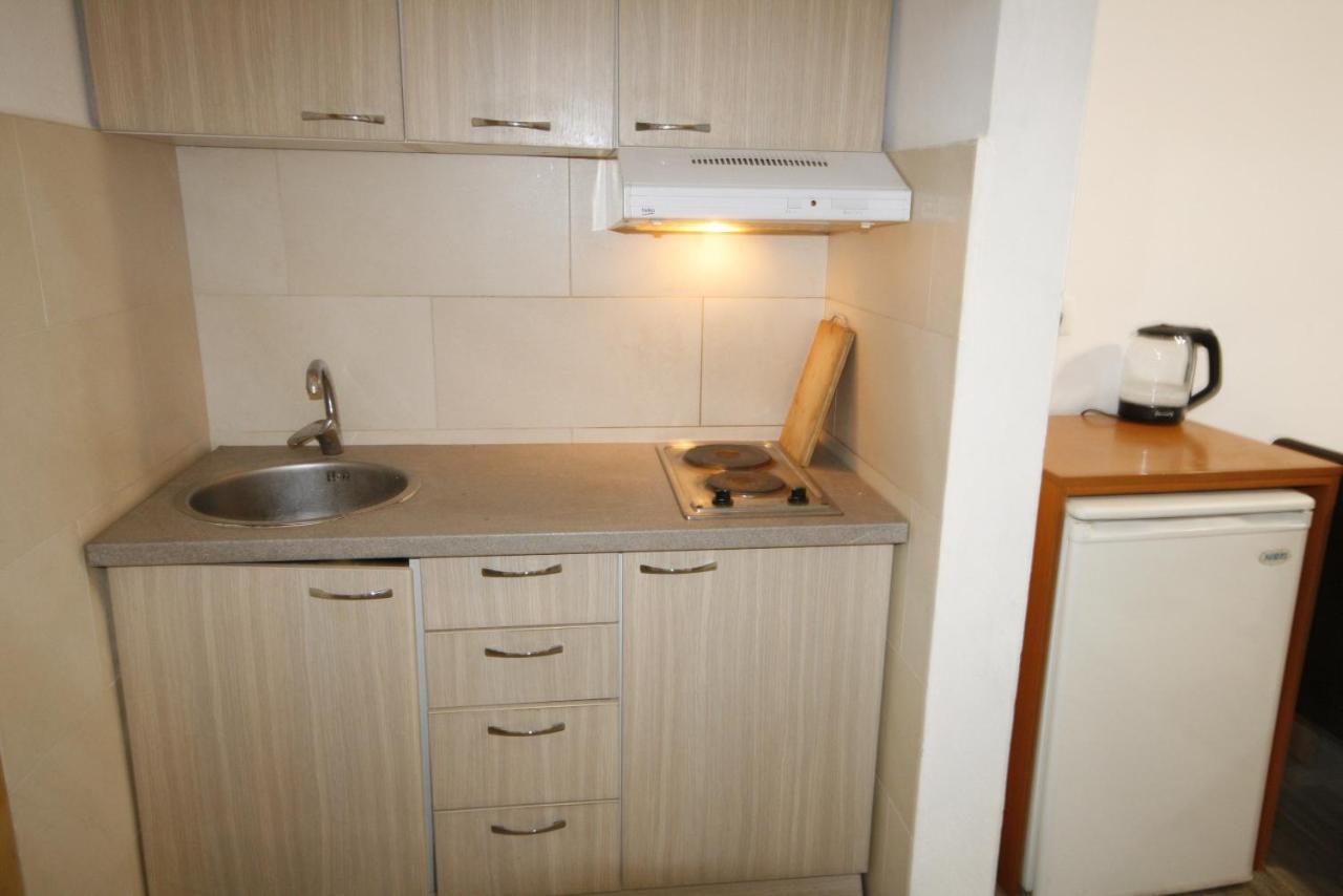 Apartmani Srdanovic ติวัต ภายนอก รูปภาพ